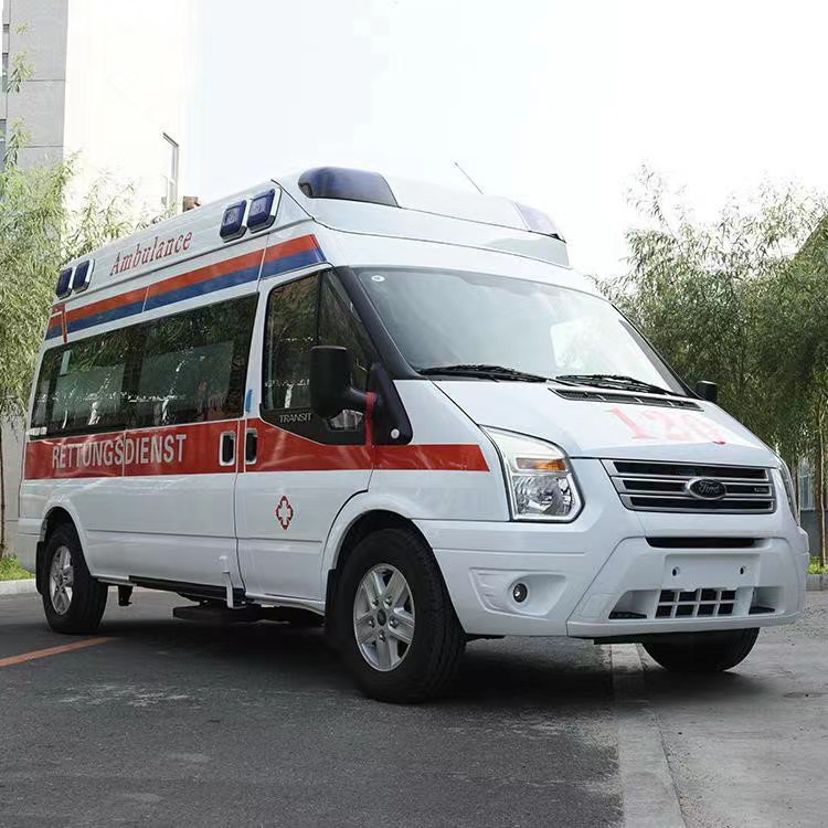 富蕴行动不便者长途救护车租赁：安全转运的核心注意事项​